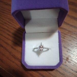 New s.925 sterling silver pink topaz ring size 7